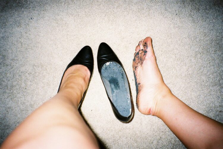 hannah gregg feet 1