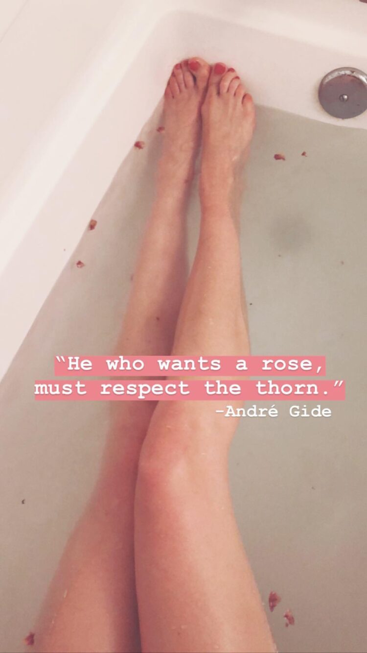 hannah kat jones feet 4