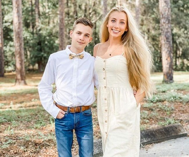 hannah mae dugmore feet 4