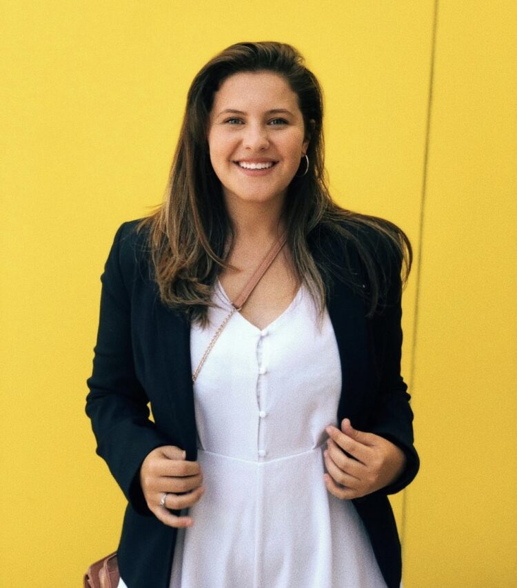 hannah pistoia feet 3