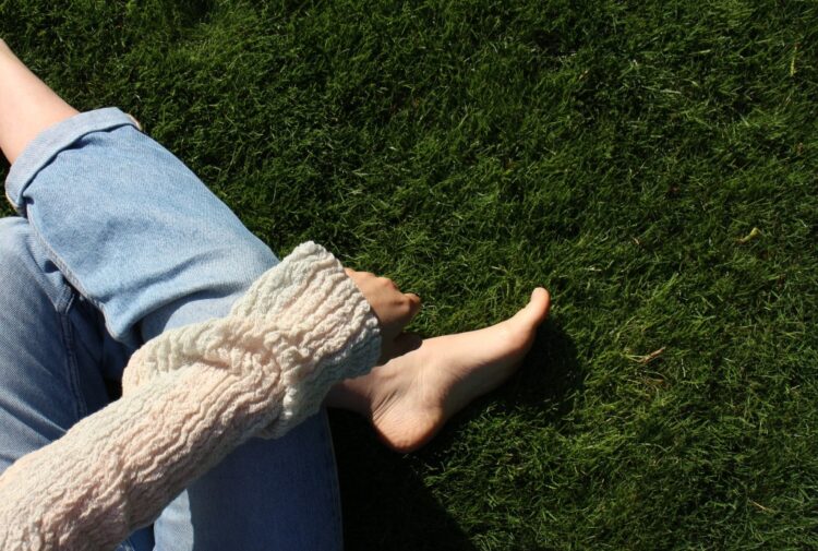 hannah russell feet 2