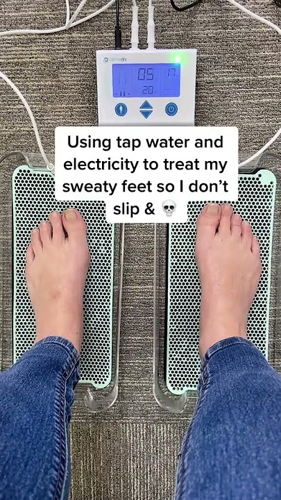 hannah schroder feet 2