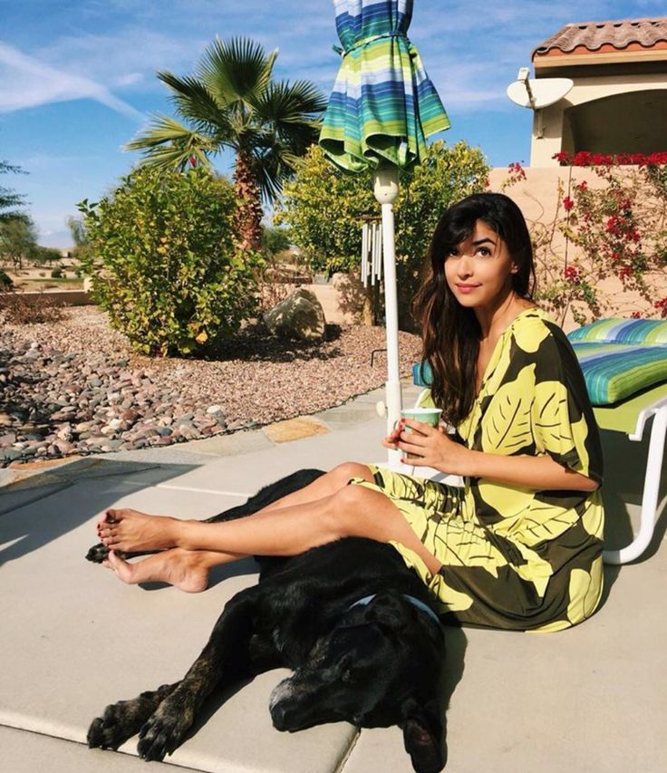 hannah simone feet 2