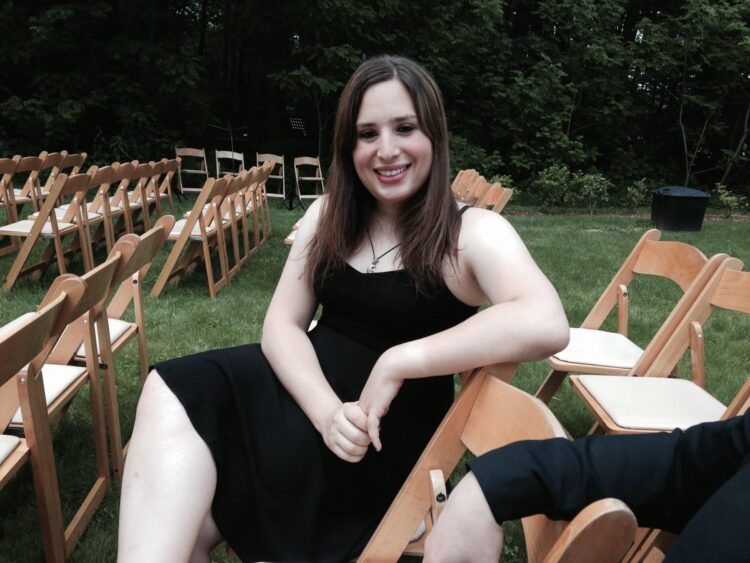 hannah simpson feet 2