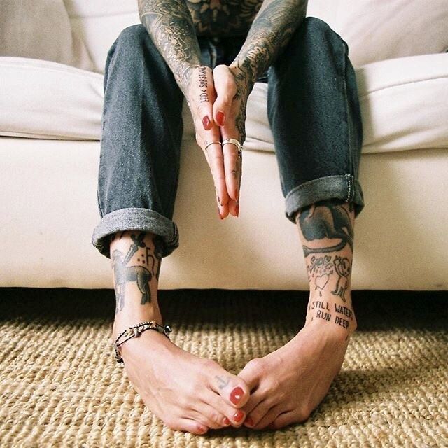 hannah snowdon feet