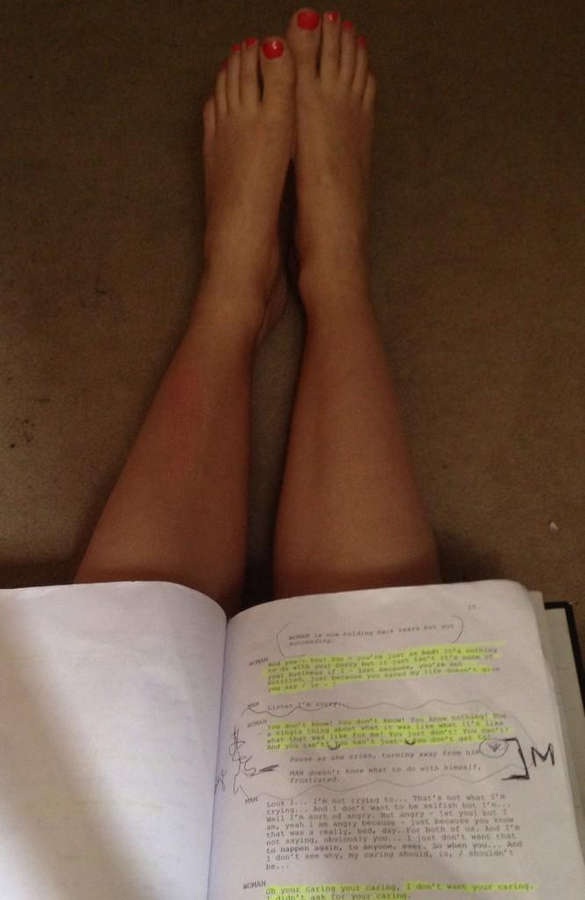 hannah taylor gordon feet 1