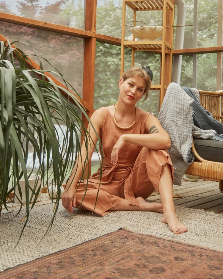 hannah vancouver feet 4