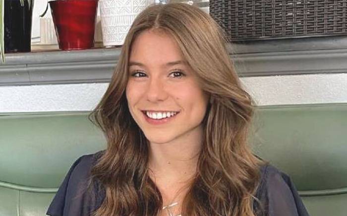 hannah vanhonsebrouck feet 4