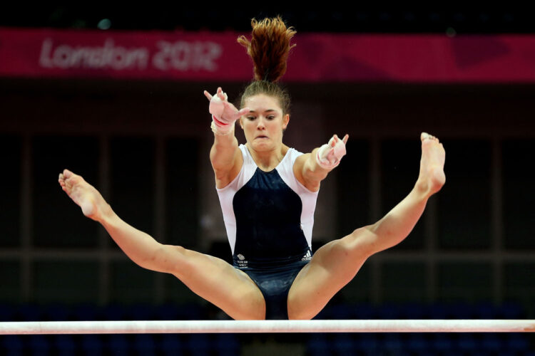 hannah whelan feet 3