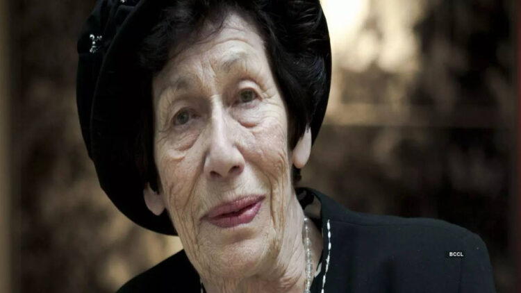 hanneli goslar feet 3