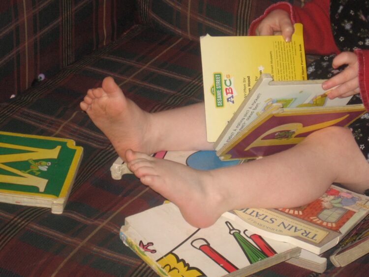 happilyahousewife feet 1