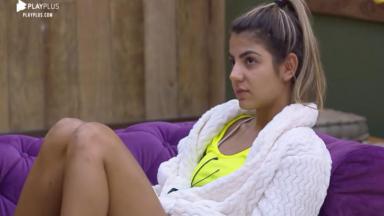 hariany nathalia almeida feet 6