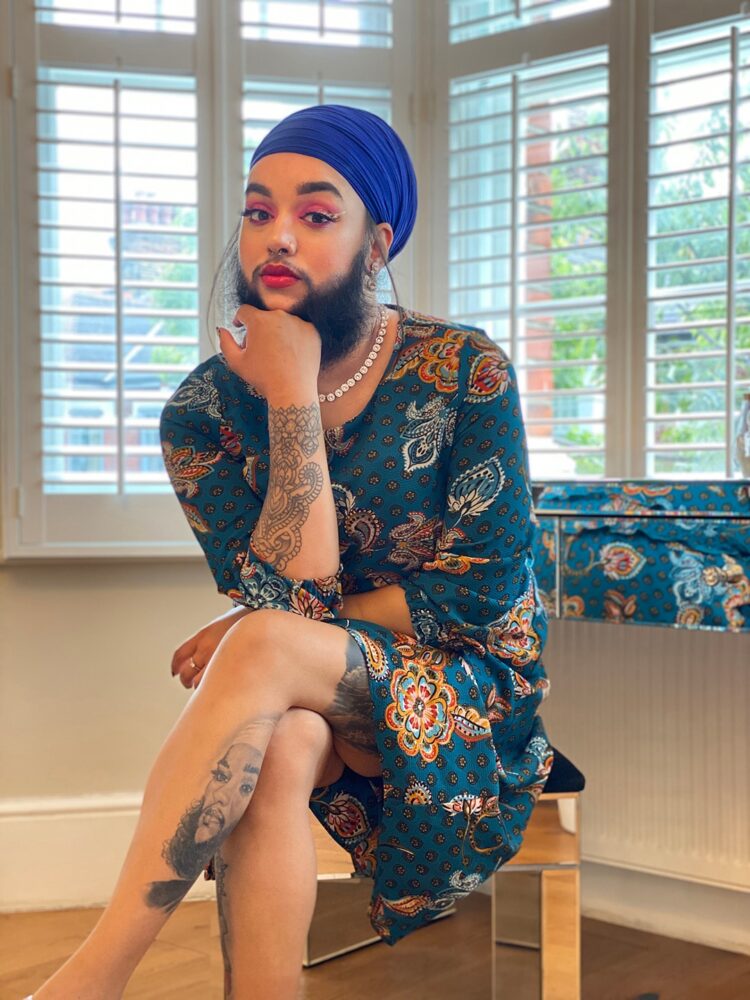 harnaam kaur feet 4