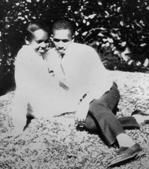 harriette moore feet 5