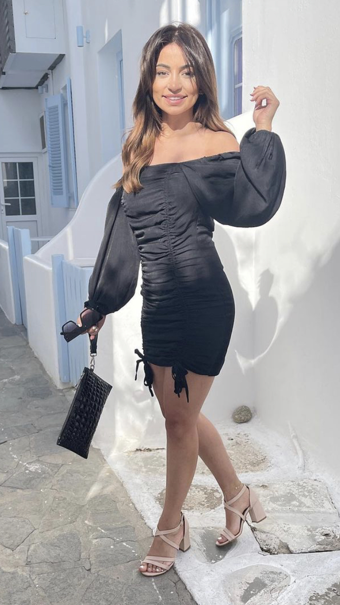 hasibe turhan feet 2