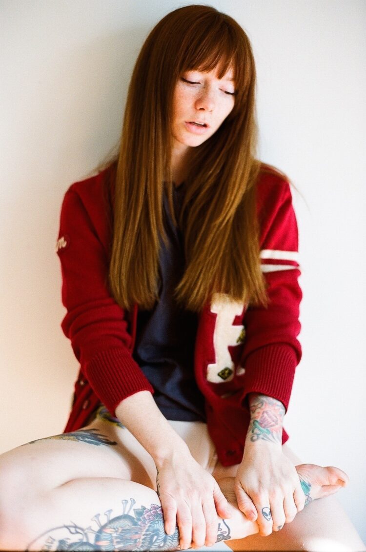 hattie watson feet 2