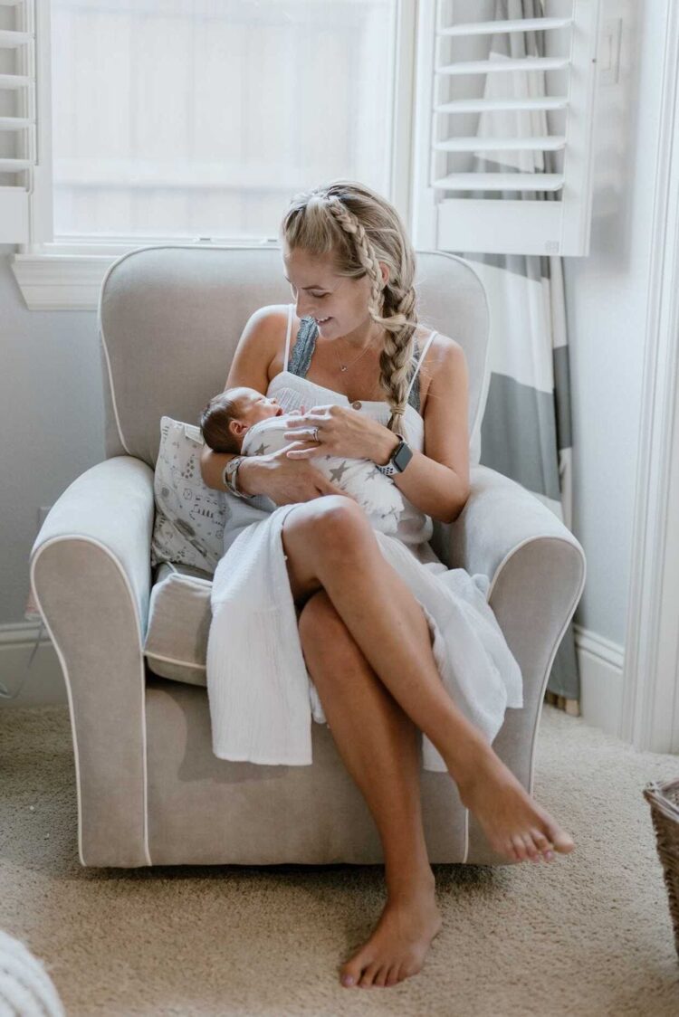 haydee anxiety couple feet 4