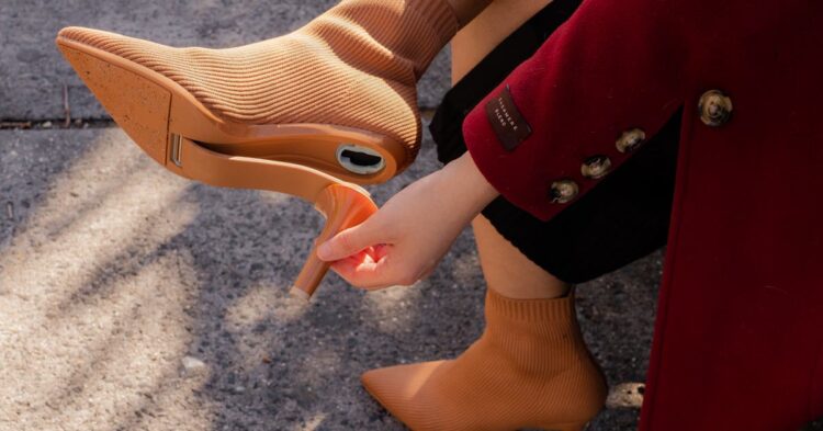 haylei jae halliburton feet 6