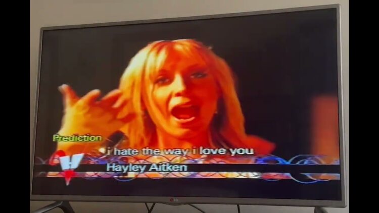 hayley aitken feet 3