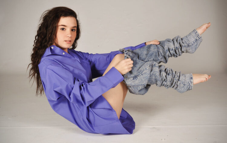 hayley alexis feet 4