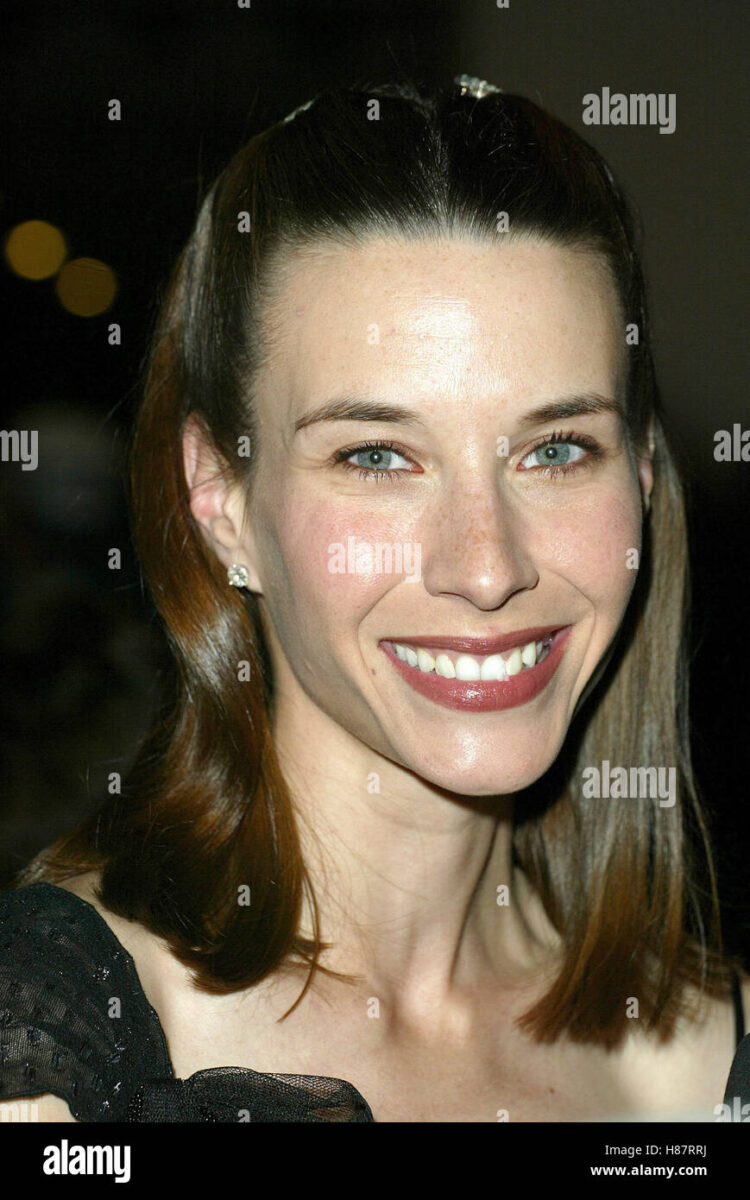 hayley dumond feet 2