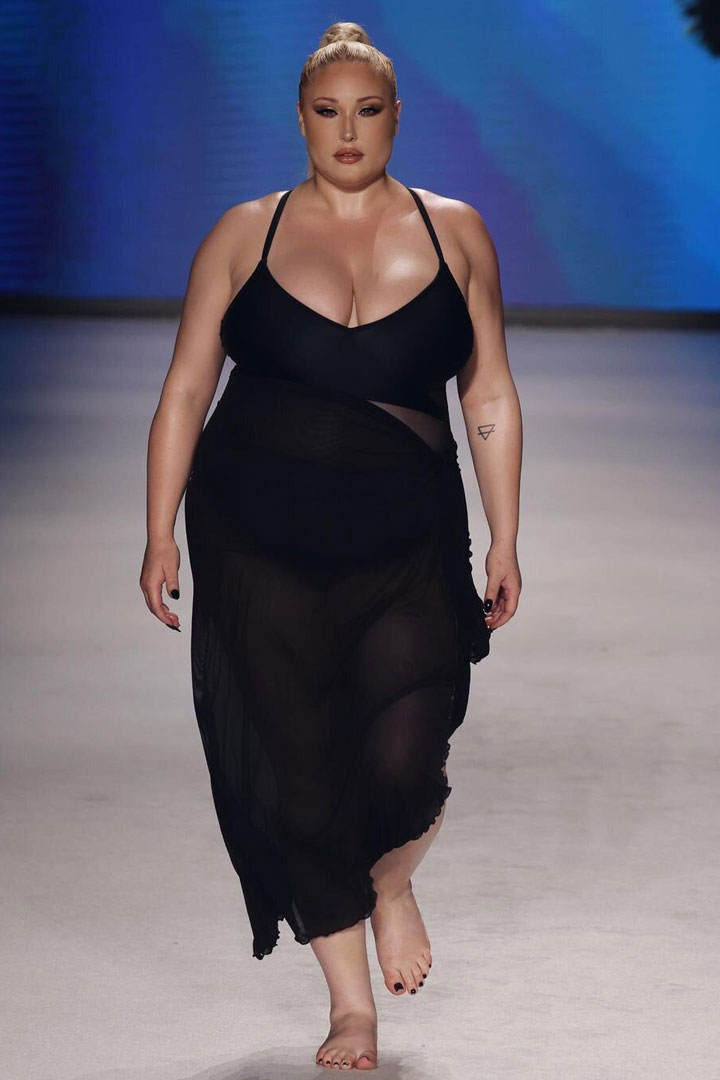 hayley hasselhoff feet 3