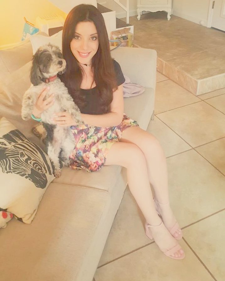 hayley mclaughlin feet