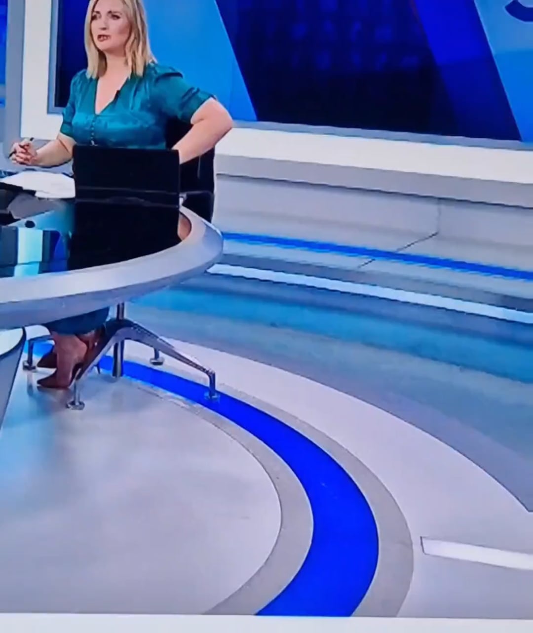 hayley mcqueen feet 5