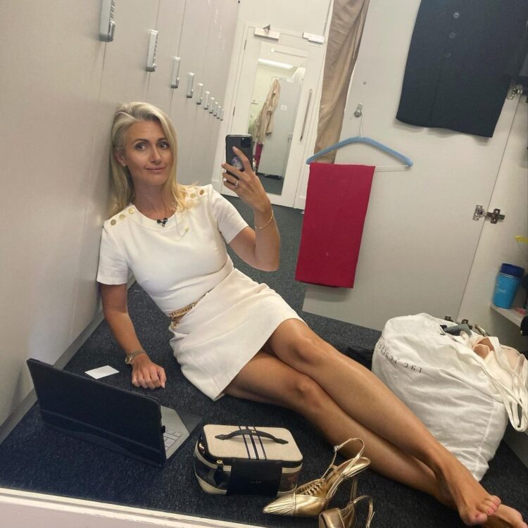 hayley mcqueen feet 6