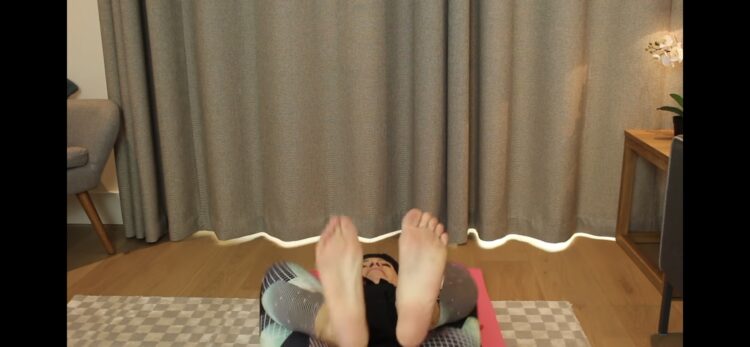 hayley morris feet 1