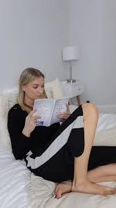 hayley morris feet 4