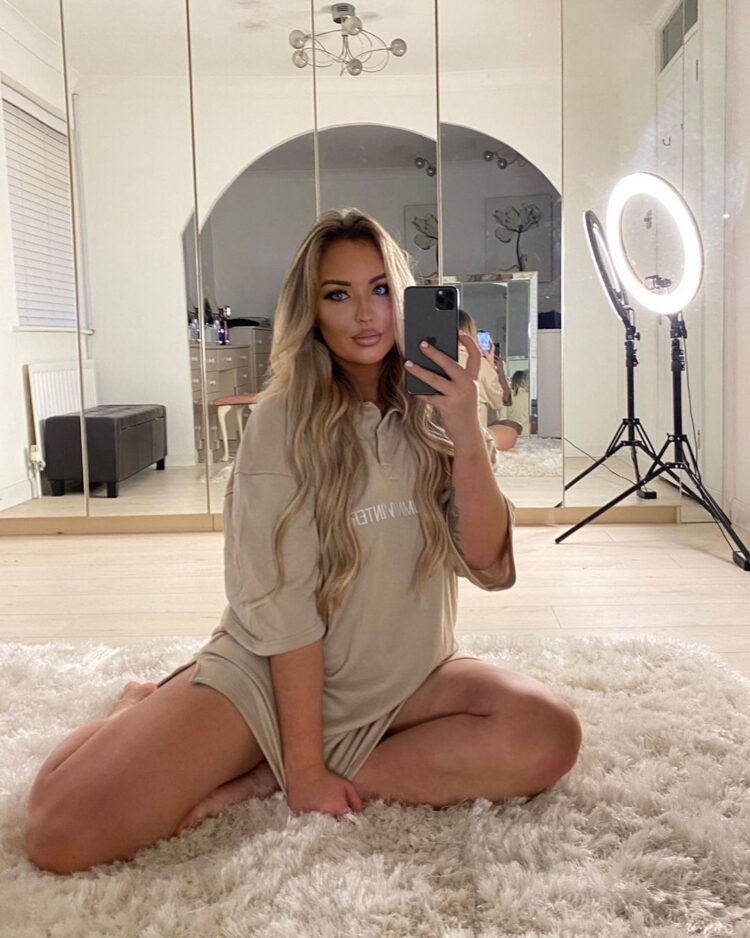 hayley purcell feet 6