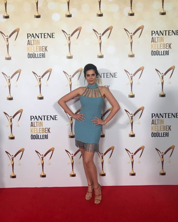 hazal eylul celik feet 4