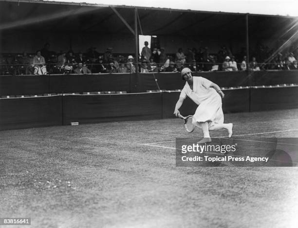 hazel hotchkiss wightman feet 5