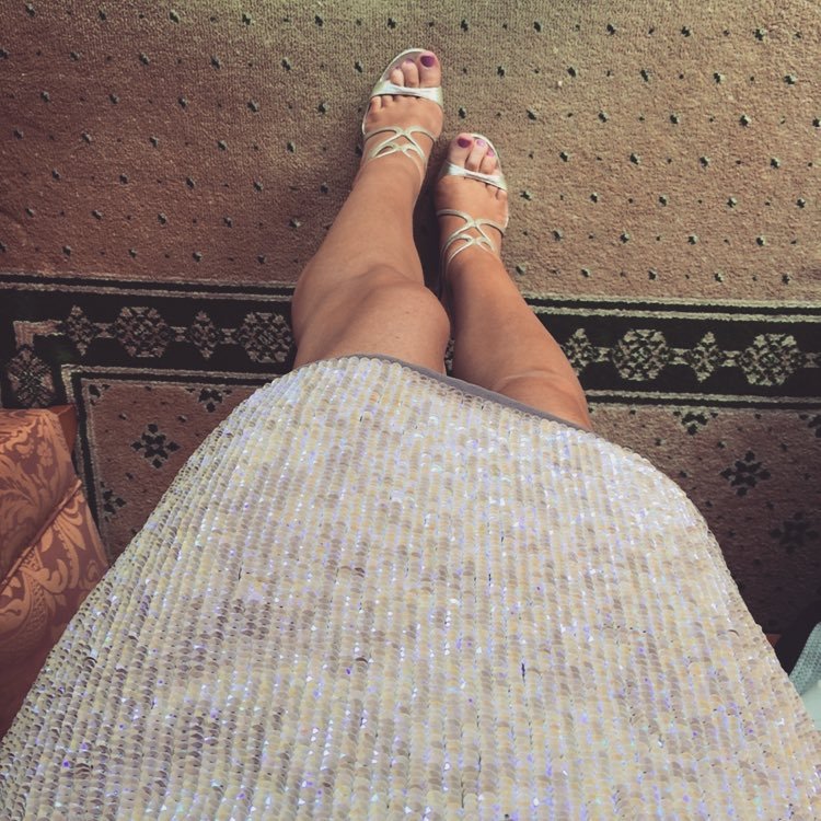 hazel oconnor feet 4