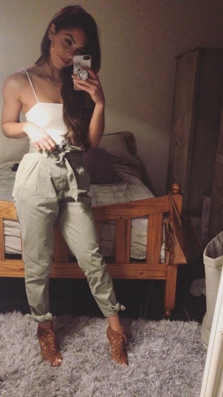 hazel wallace feet 4