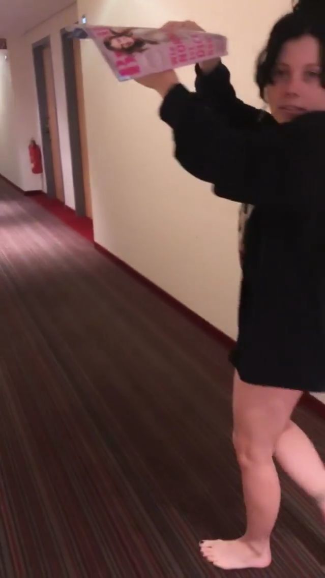 heather baron gracie feet 4