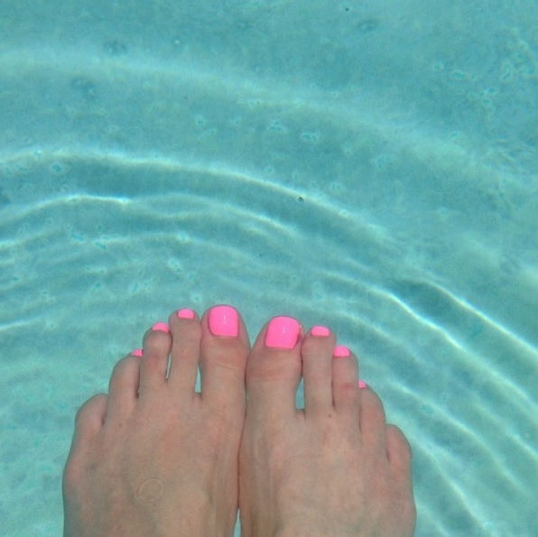 heather bilyeu altman feet 1