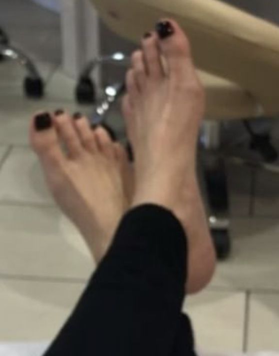 heather bilyeu altman feet 6