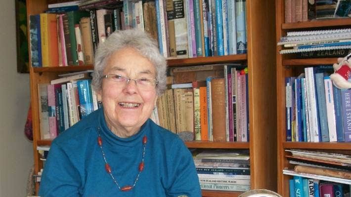 heather nicholson feet 6