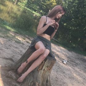 heather nicole feet 6