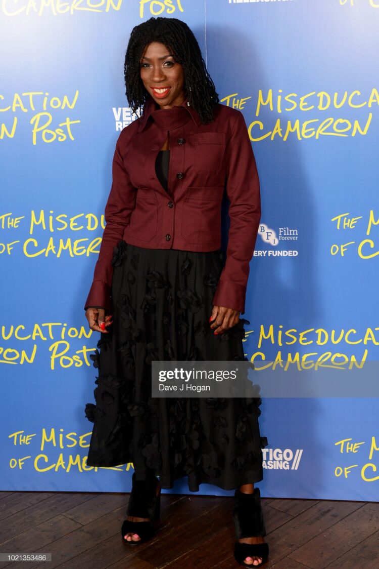 heather small feet 6