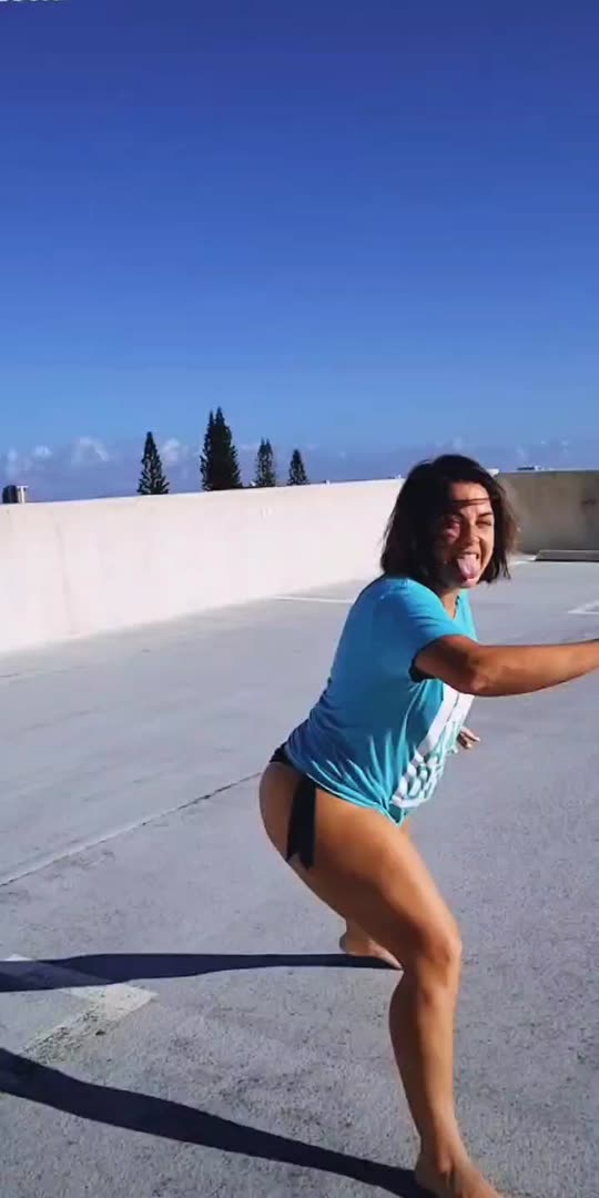 heather vonzetta feet 3