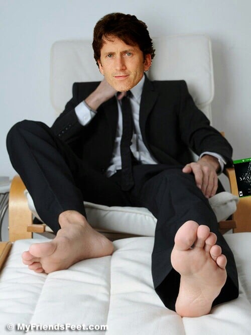 heaven tucker feet 4