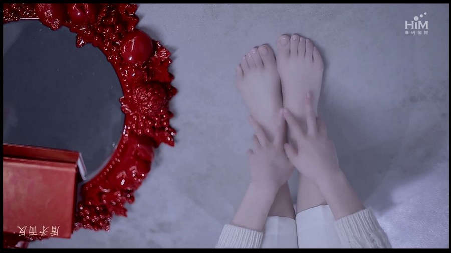 hebe tien feet 3