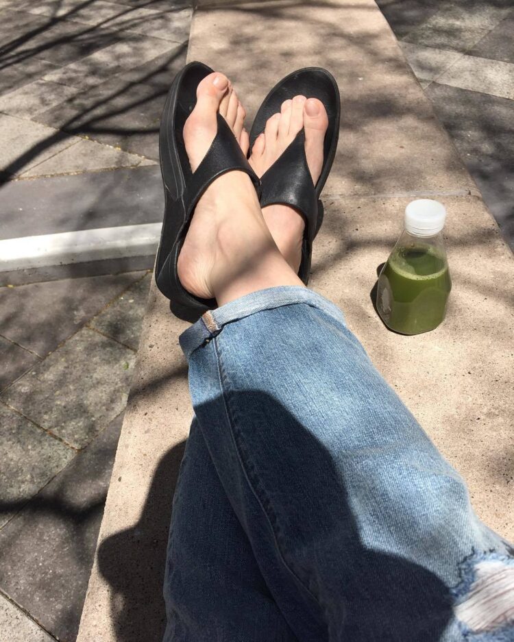 heidi blickenstaff feet 2