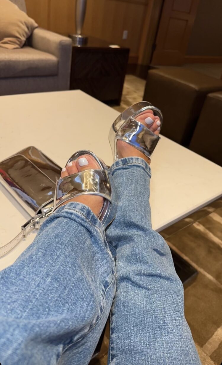 heidi damelio feet 6