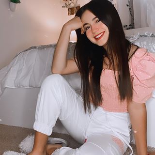 heidi michelle feet 1