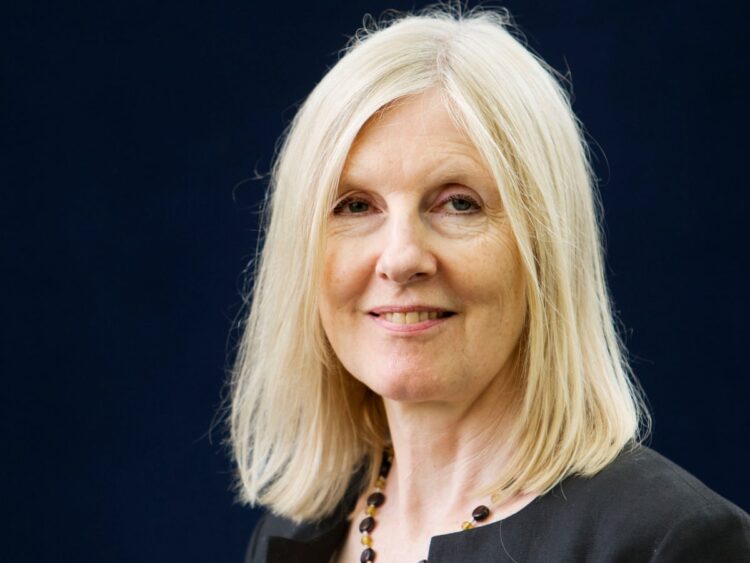 helen dunmore feet 1