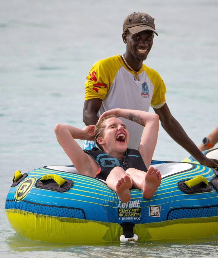 helen flanagan feet 3 scaled